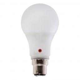 EUROLUX LAMP LED A60 D/NIGHT SENSOR B22 CW 6W